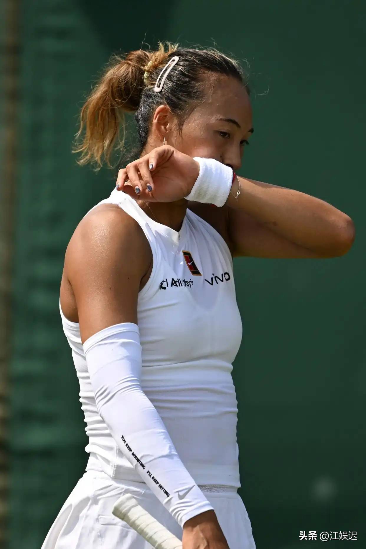 开云在线-关于夺冠引发热议！，莎拉波娃在C9比赛中爆冷赛场气氛高涨的信息